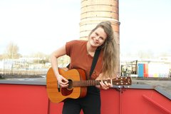 Laura Cymbaluk